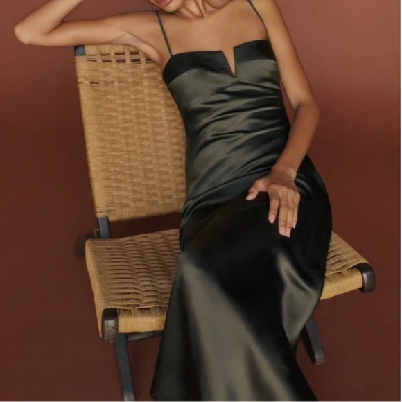 NEW Reformation Brie Silk Maxi Dress - Pine Tree Gray - Picture 2 of 14